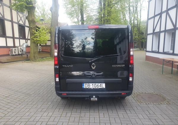 Renault Trafic cena 89900 przebieg: 128500, rok produkcji 2021 z Wałbrzych małe 211